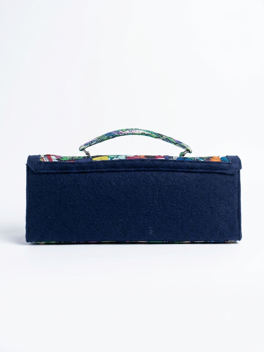 16V (Asoke and raffia bag)