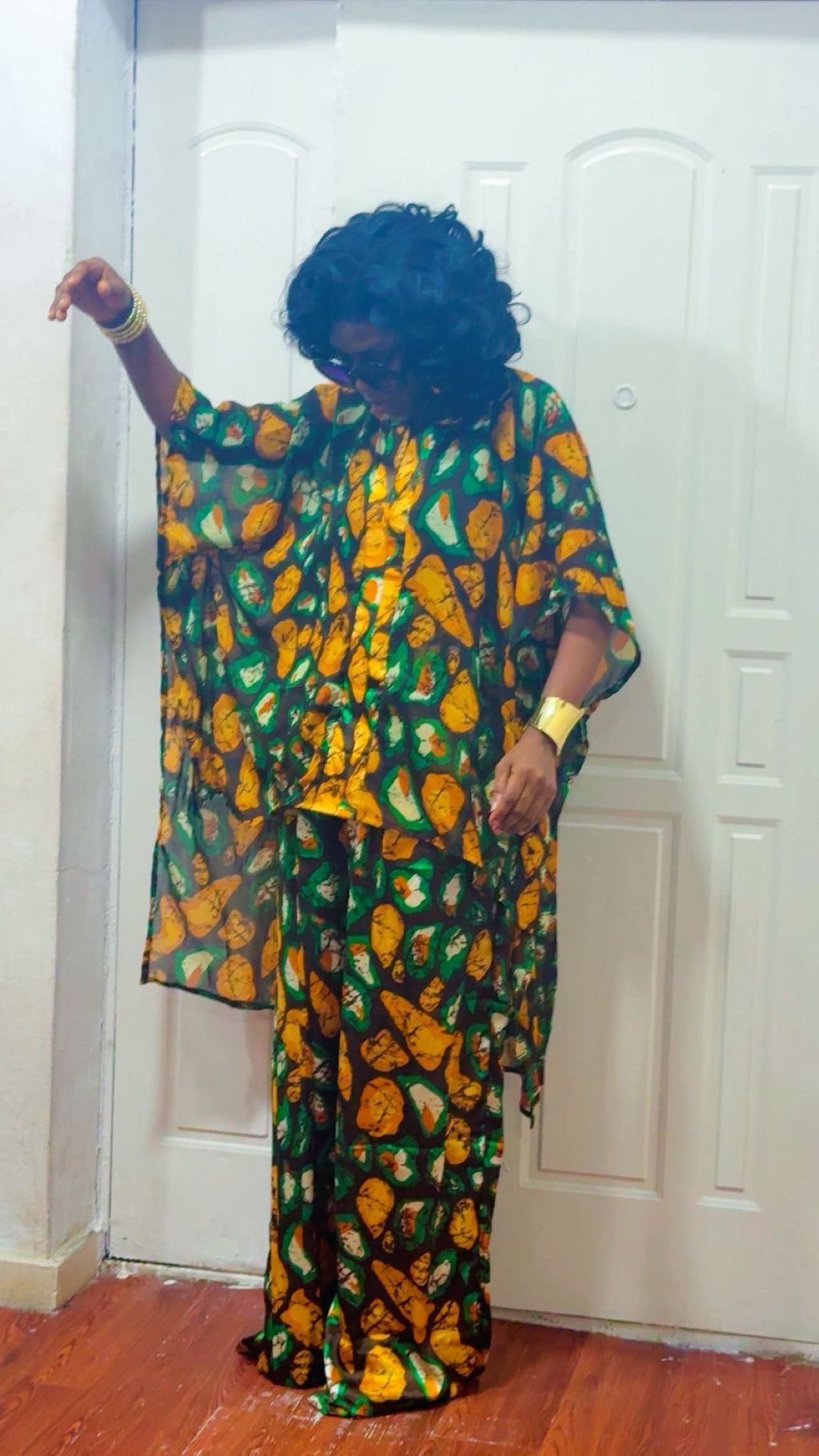 I18J(SILK AND CHIFFON)
