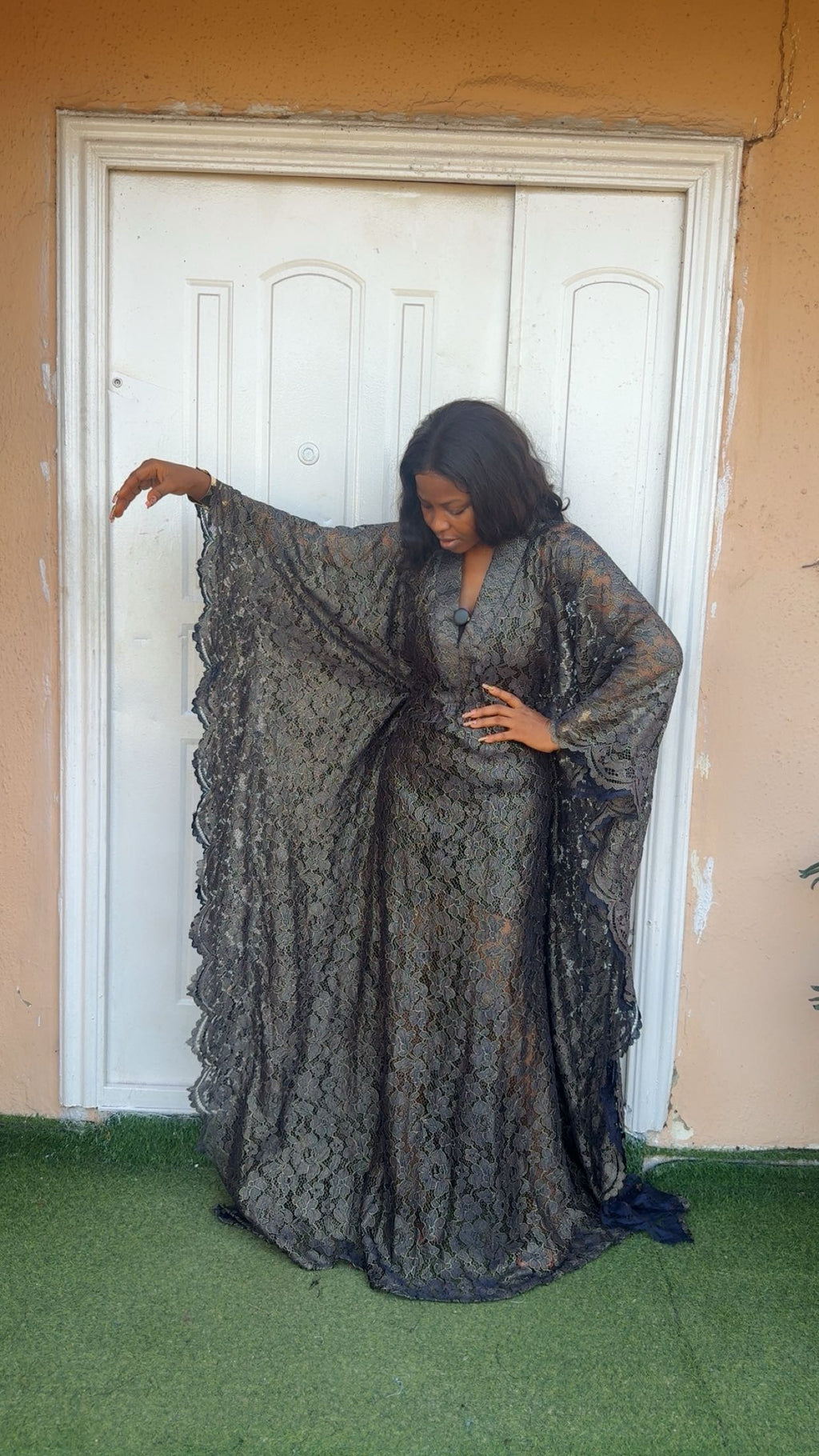 Q51R (LACE DRESS)