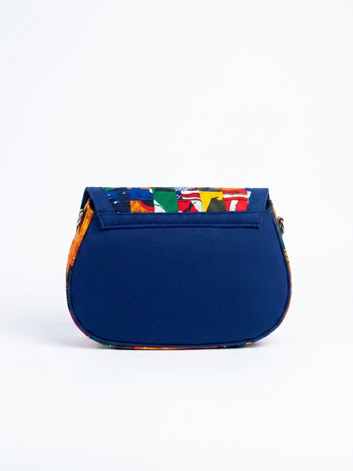 16T (Asoke and raffia bag)